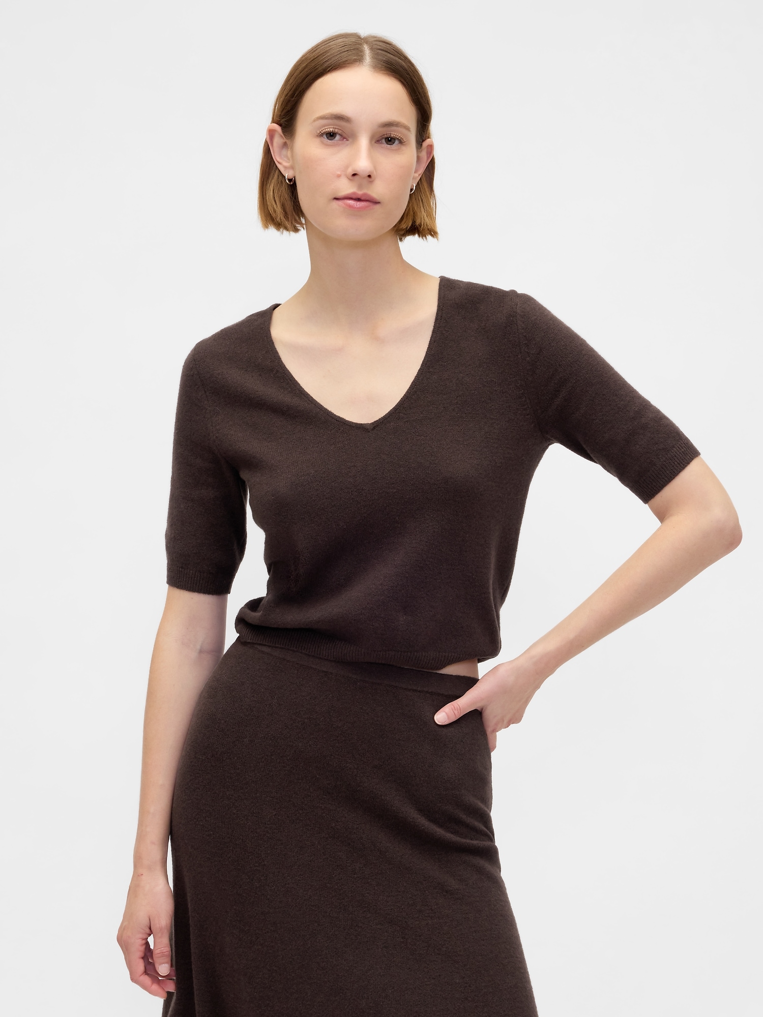 Gap Cashsoft Elbow Sleeve Crop Sweater In Brown