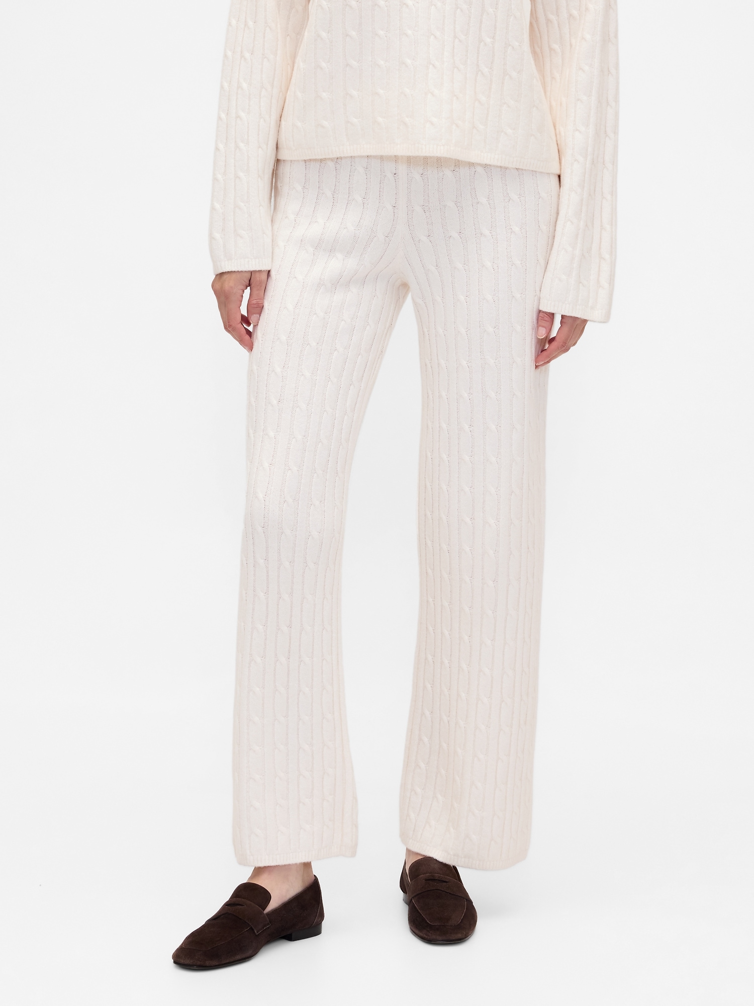 Женские брюки Gap CashSoft Cable-Knit Sweater Pants, цвет: Слоновая кость бежевый — фото 2