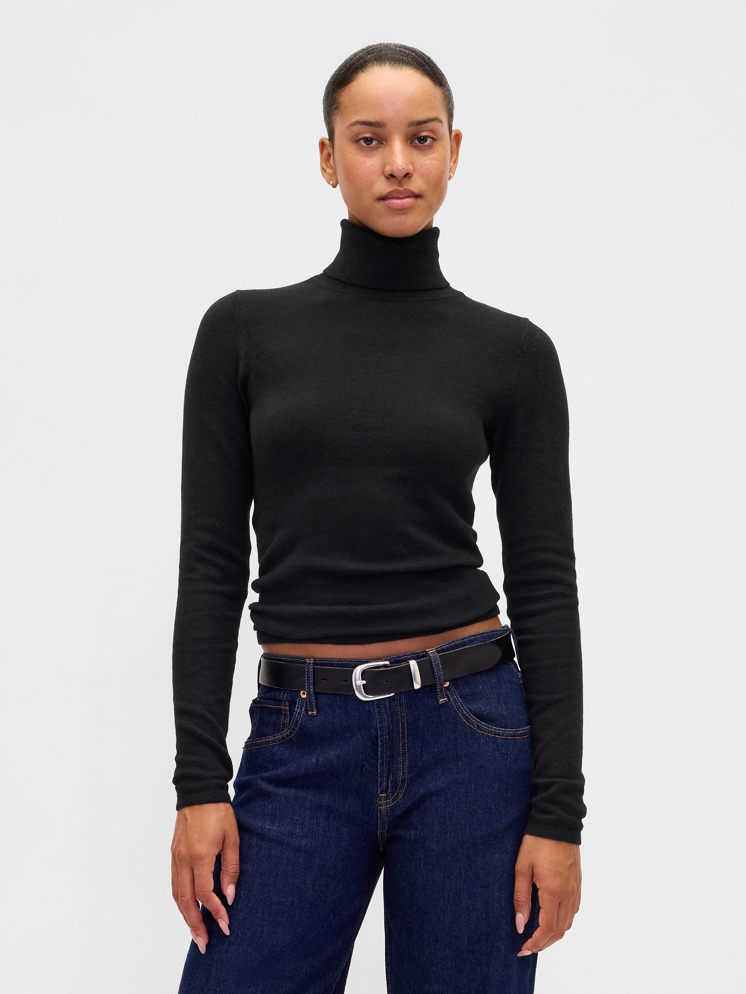 CashSoft Stretch Turtleneck Sweater - Black