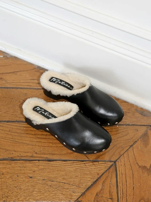 Image number 6 showing, Mayfair Clog
