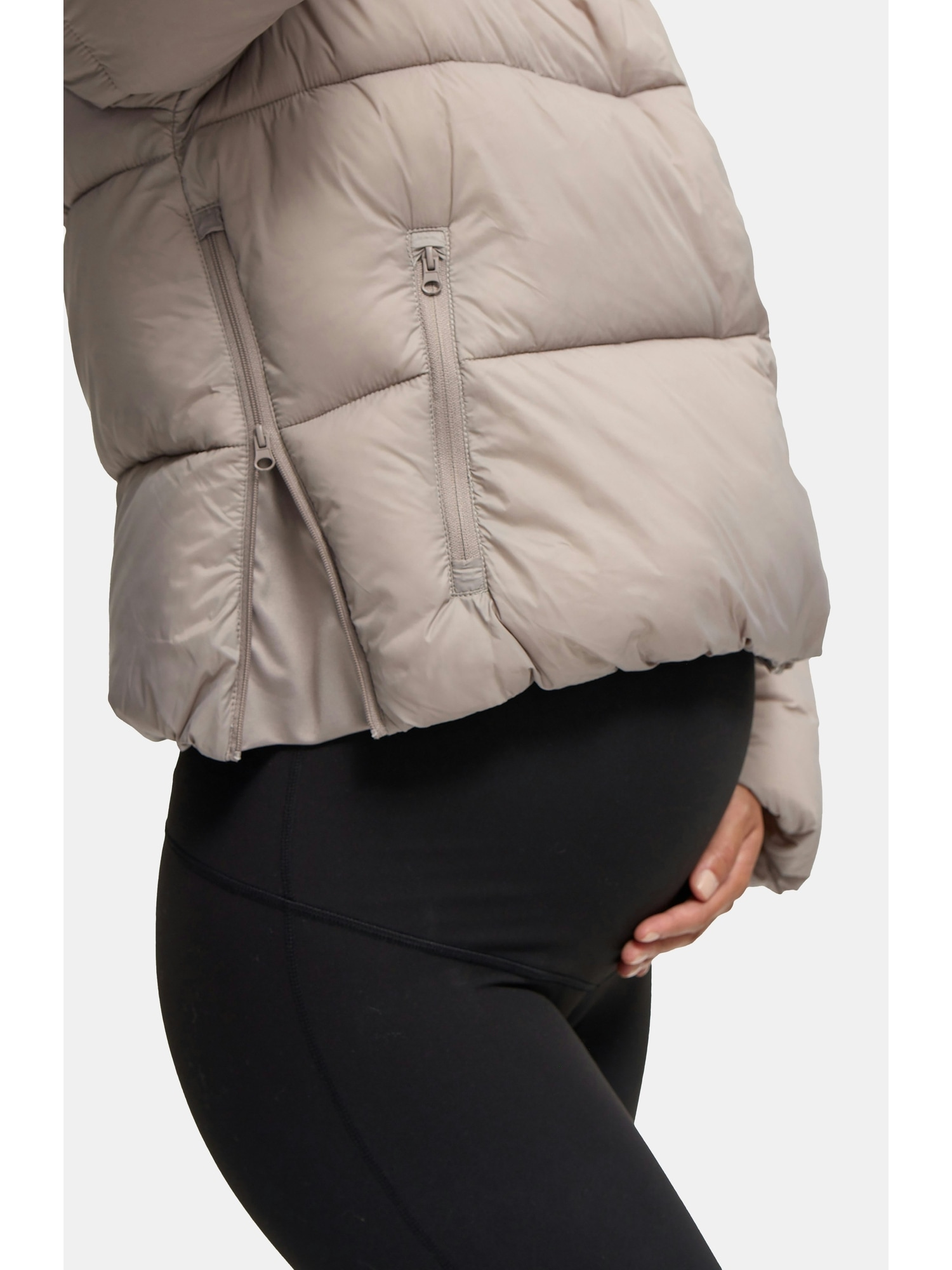Ingrid and Isabel Cloud Crop Side Zip Maternity Puffer Jacket
