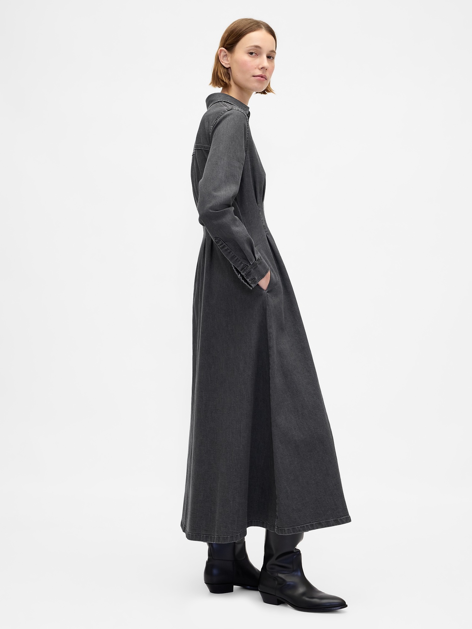 Женское платье Gap Denim Pintuck Button-Front Maxi, цвет: Чёрный варёный — фото 3