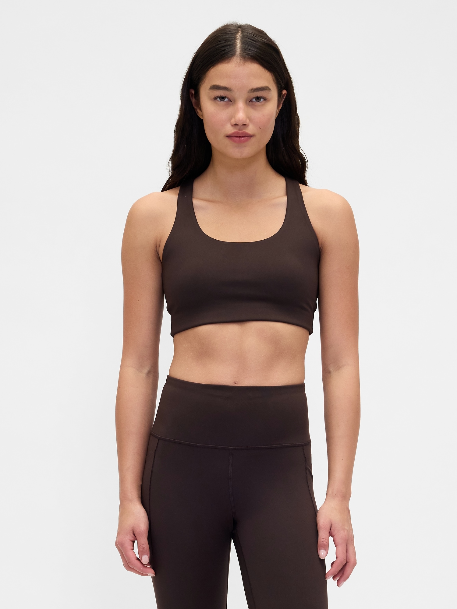 GapFit Power Medium Impact Sports Bra - Terra Brown