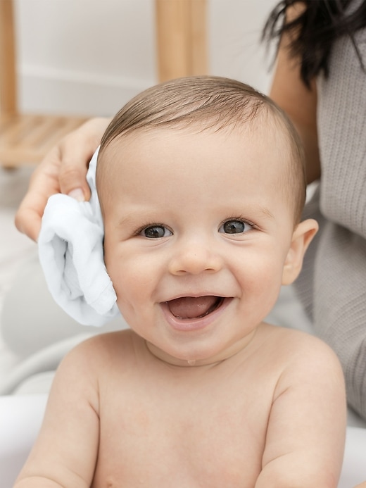 Image number 4 showing, Comfy Cubs Muslin Washcloths