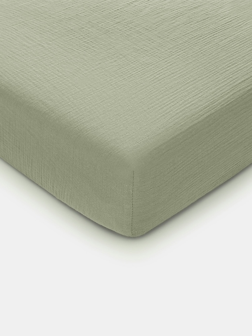 Image number 1 showing, Comfy Cubs Muslin Fitted Crib Sheet