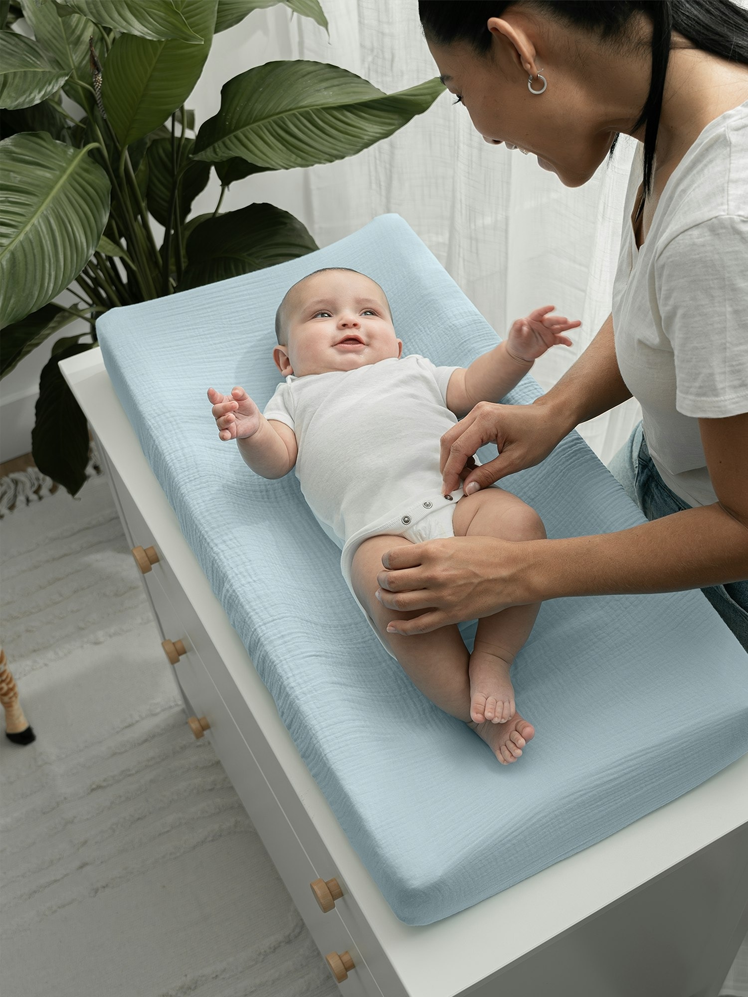 Comfy Cubs Muslin Fitted Changing Pad Cover