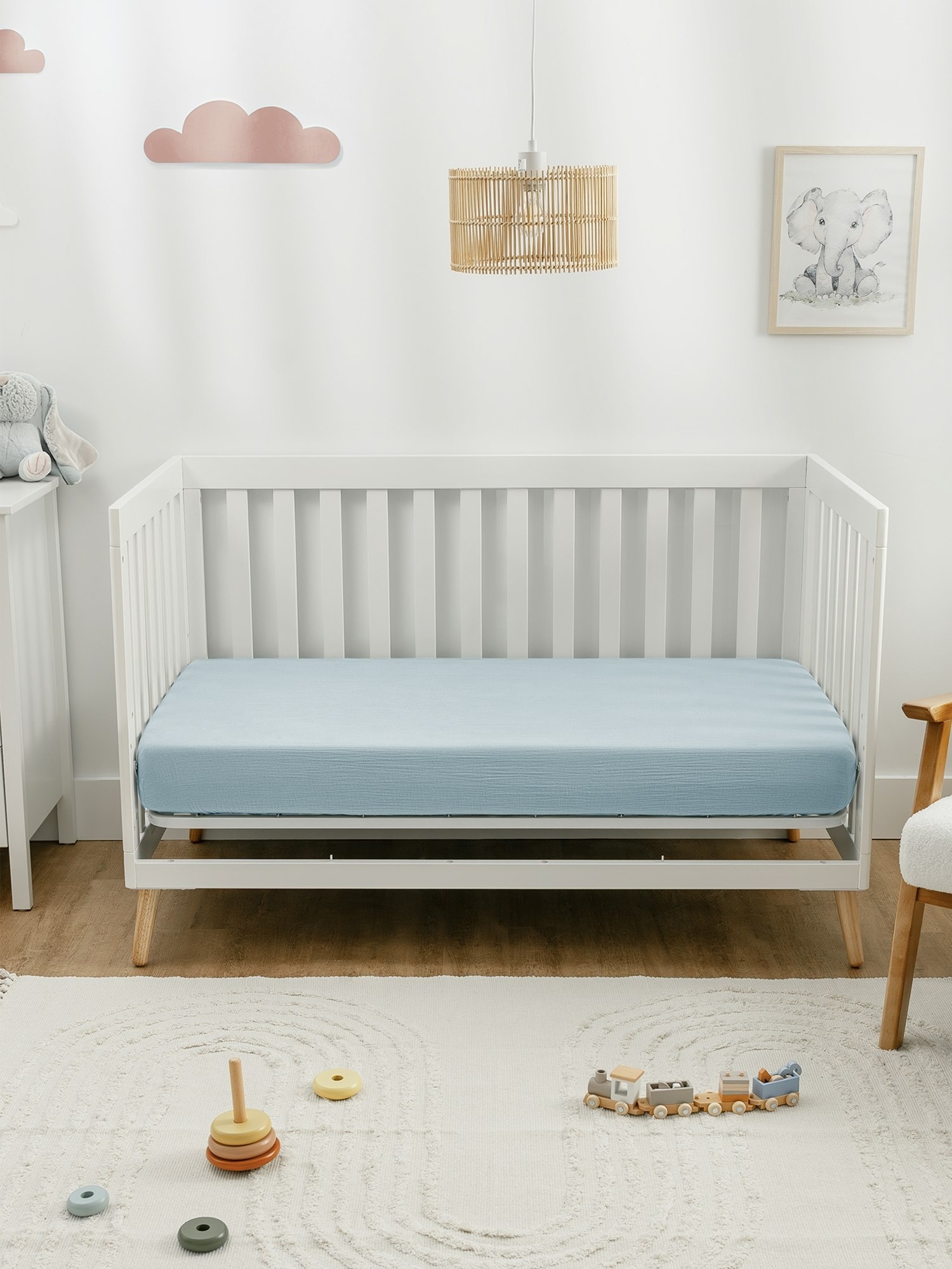 Comfy Cubs Muslin Fitted Crib Sheet