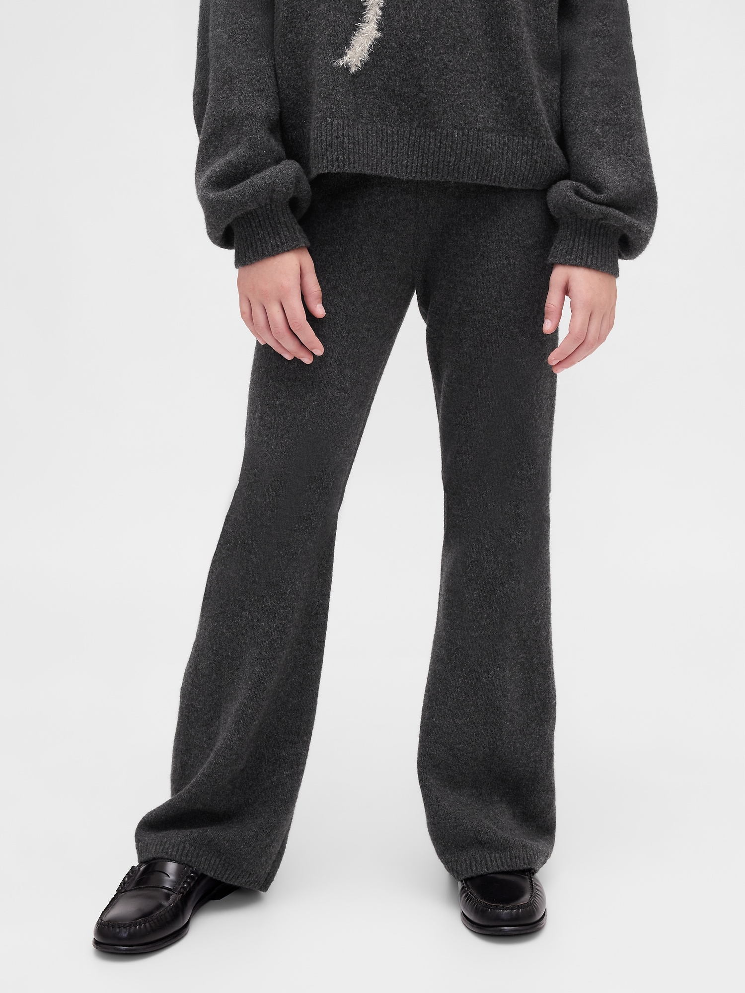 Детские брюки Gap Kids CashSoft Flare Sweater Pants — фото 3