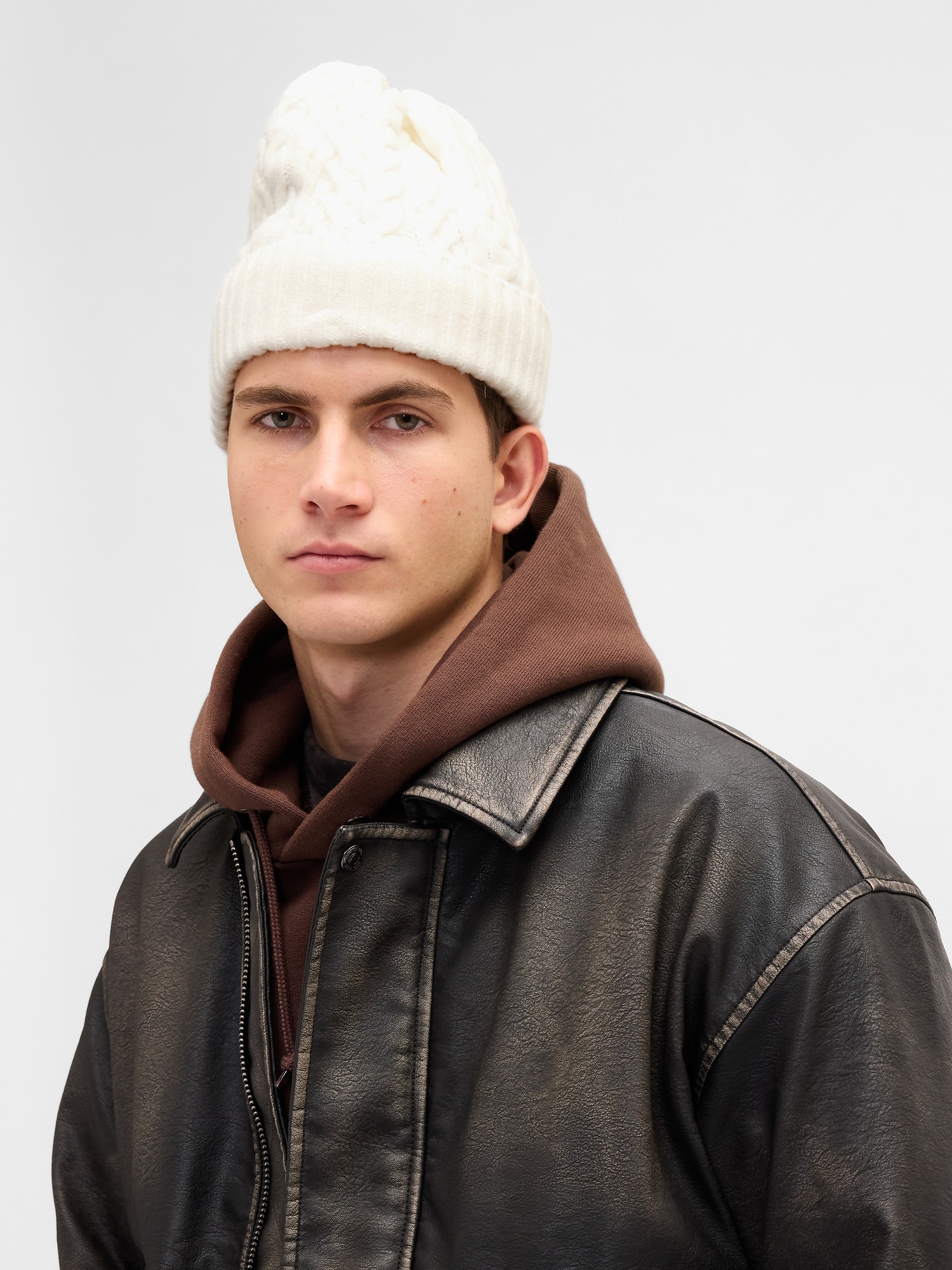CashSoft Cable-Knit Beanie - Ivory Frost