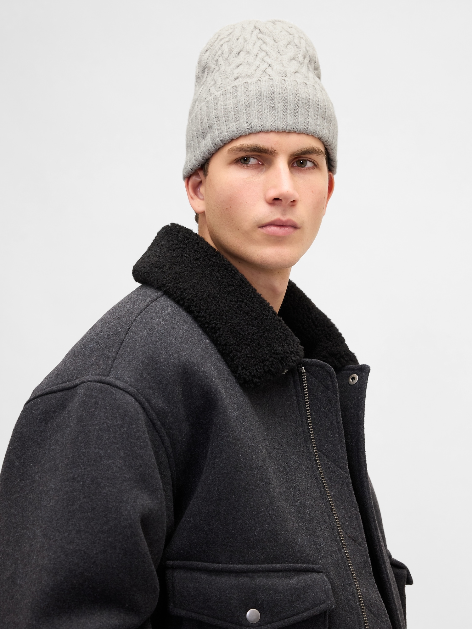 CashSoft Cable-Knit Beanie - Light Heather Gray