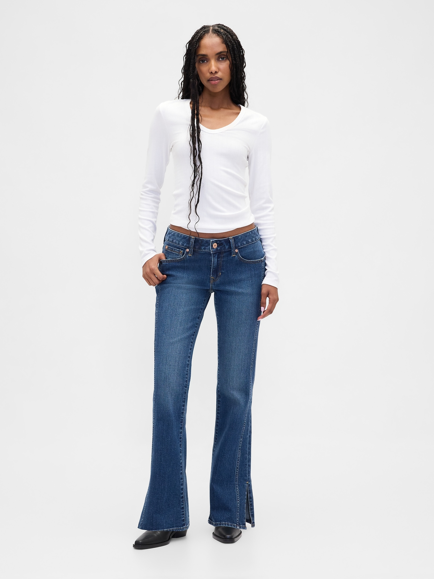 Low Rise Long & Lean Seamed Split-Hem Jeans - Dark Wash