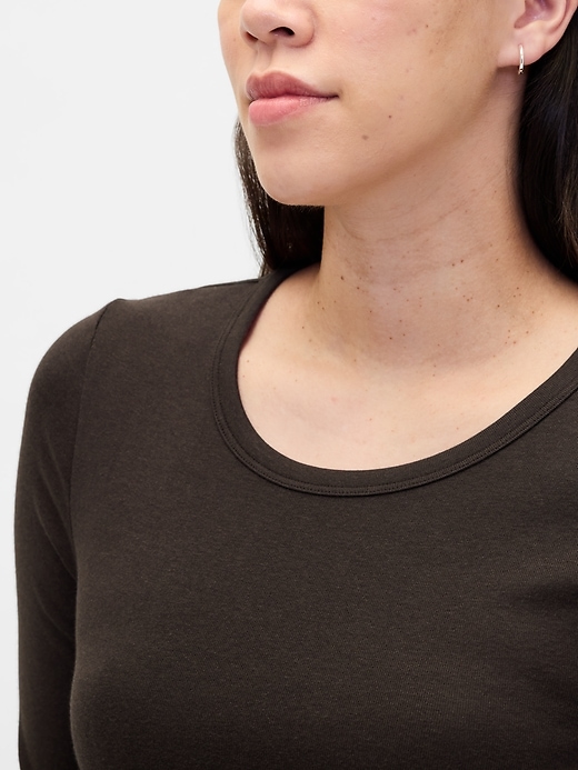 Image number 4 showing, Maternity Modern Crewneck T-Shirt