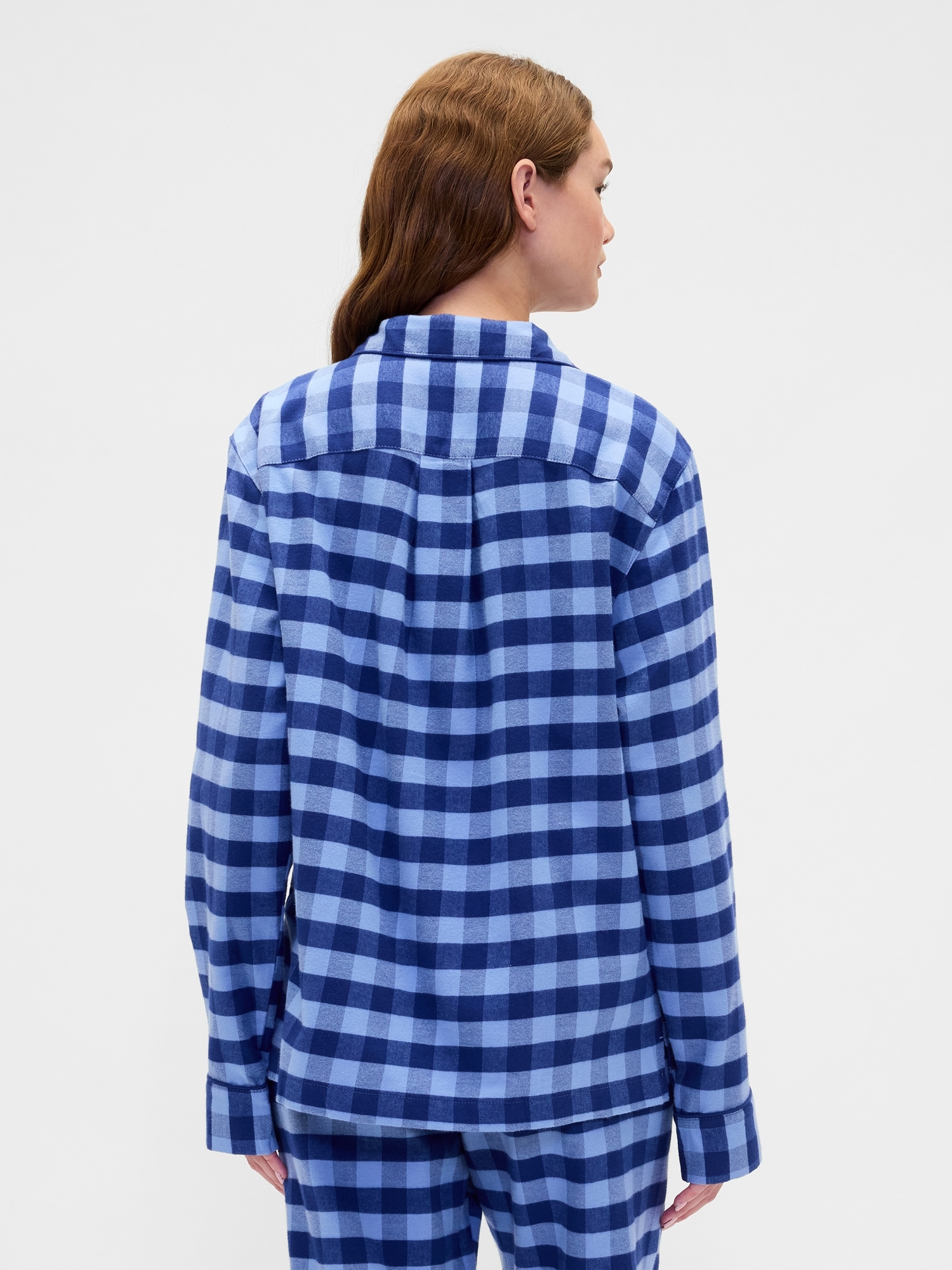 Женская рубашка Gap Adult Softest Flannel PJ, цвет: Светлый индиго клетчатый — фото 4