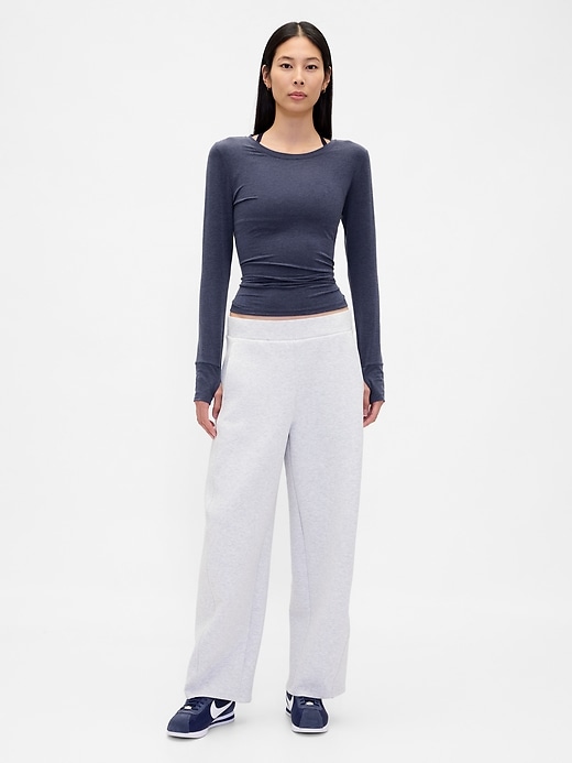 Image number 2 showing, GapFit Breathe T-Shirt