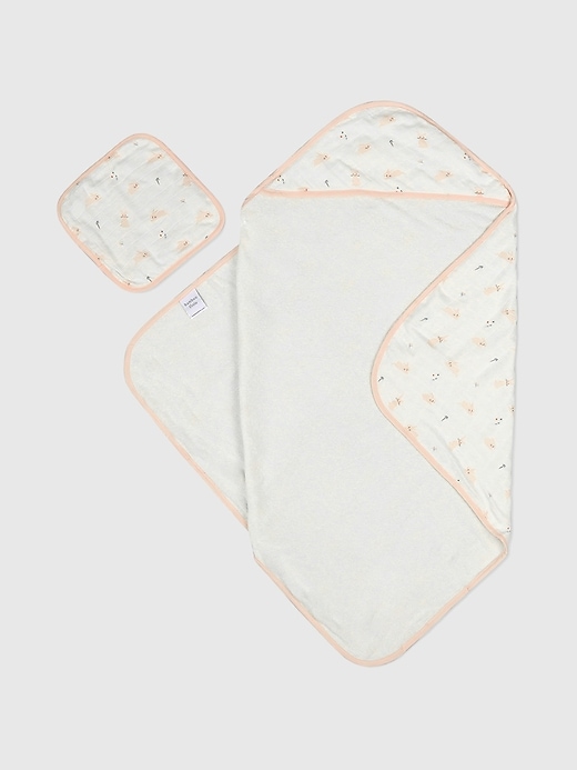 Image number 1 showing, Bamboo Little Bunny Hooded Towel Set