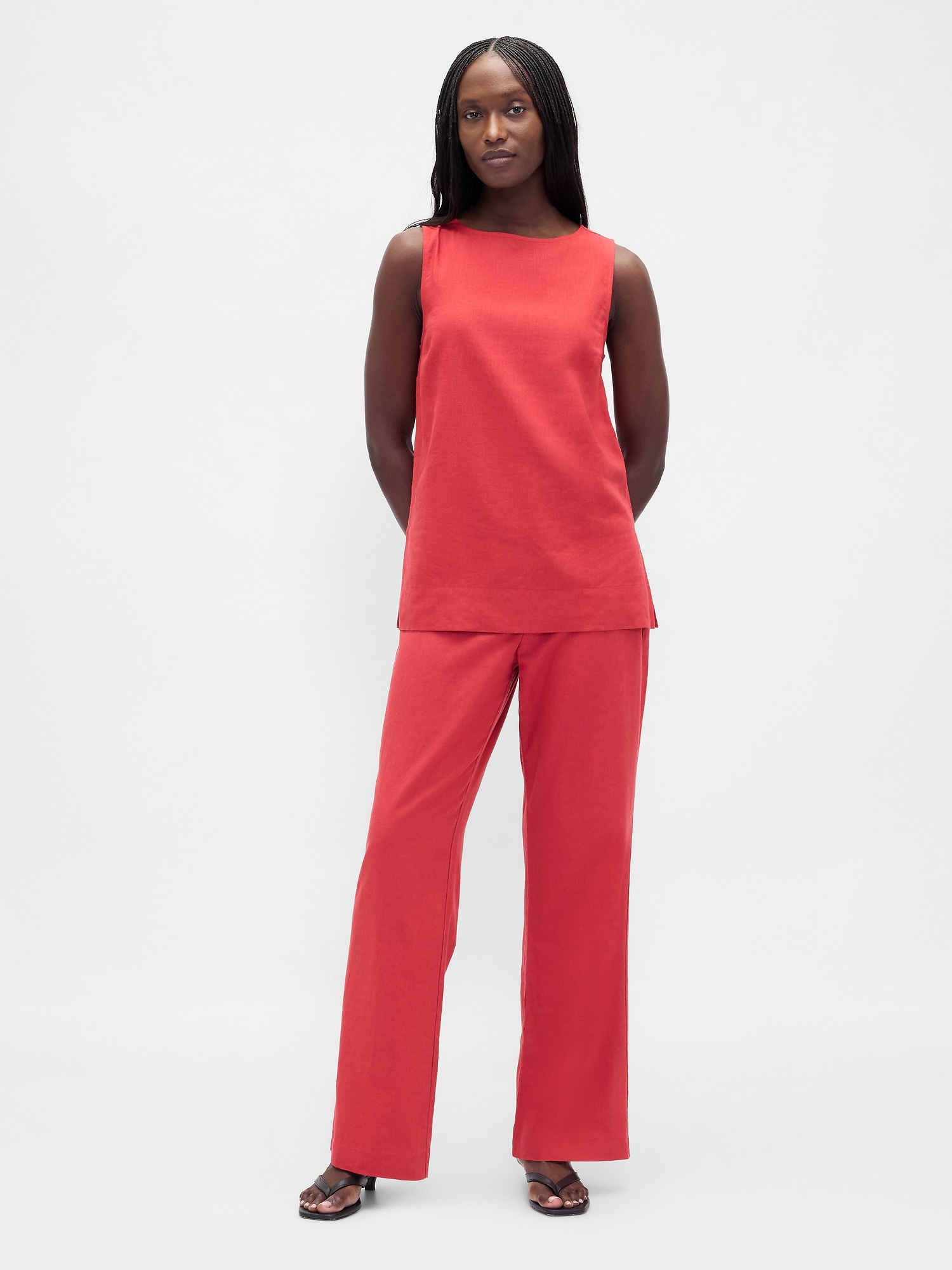 Gap Low Rise Linen-blend Flare Pants In Red