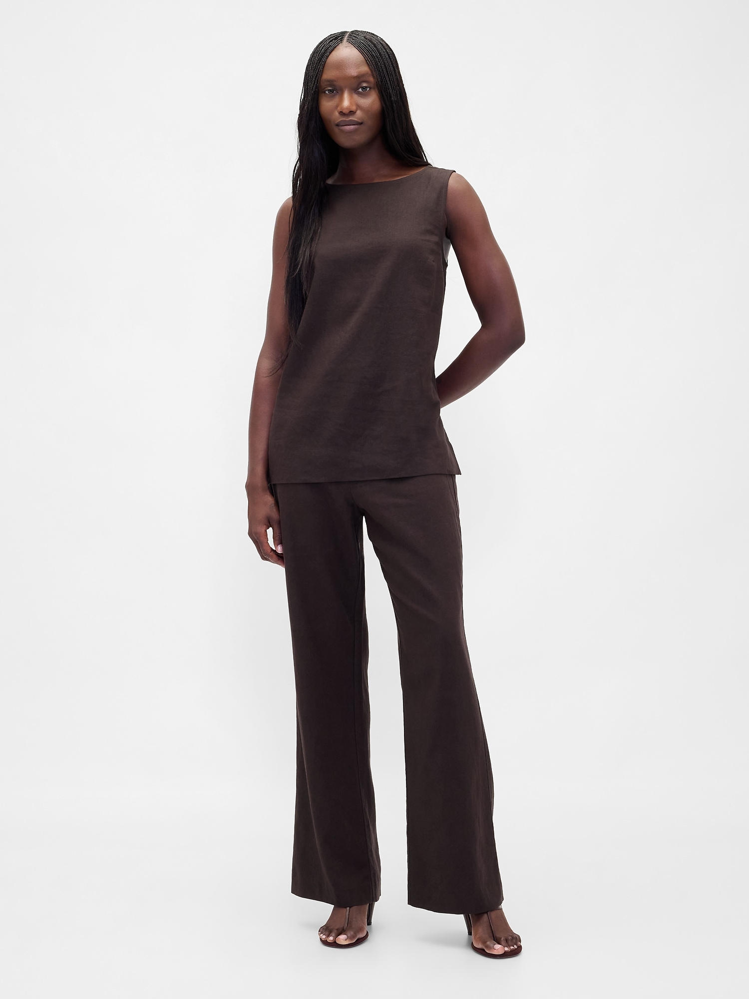 Gap Low Rise Linen-blend Flare Pants In Brown