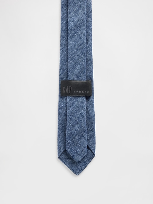 Image number 3 showing, GapStudio Chambray Skinny Tie