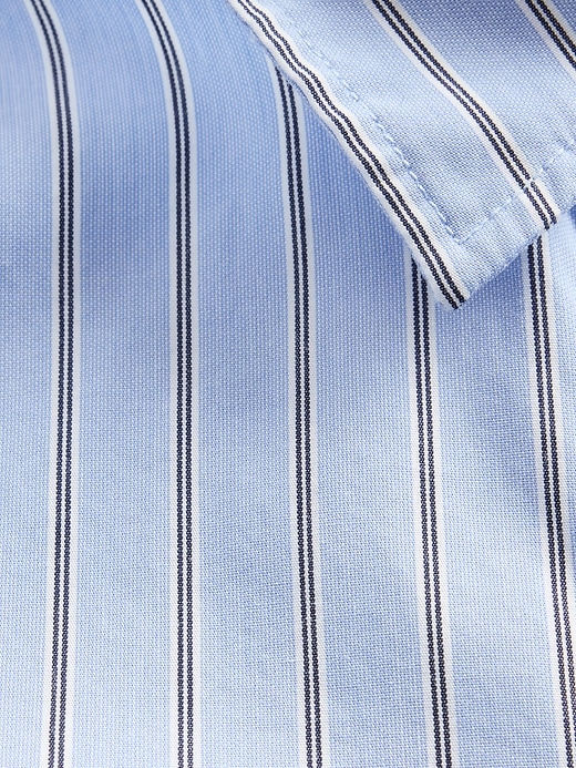 Image number 4 showing, Organic Cotton Fitted Crop Shirt