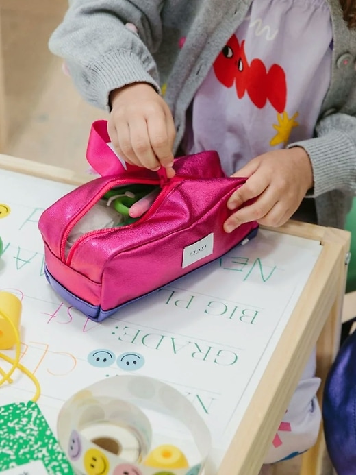 Image number 2 showing, STATE Clinton Kids Case