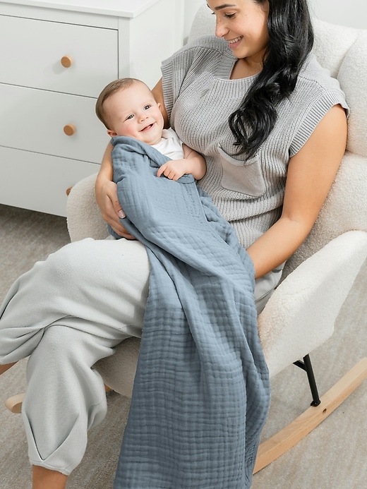 Image number 4 showing, Comfy Cubs Baby Muslin Blanket