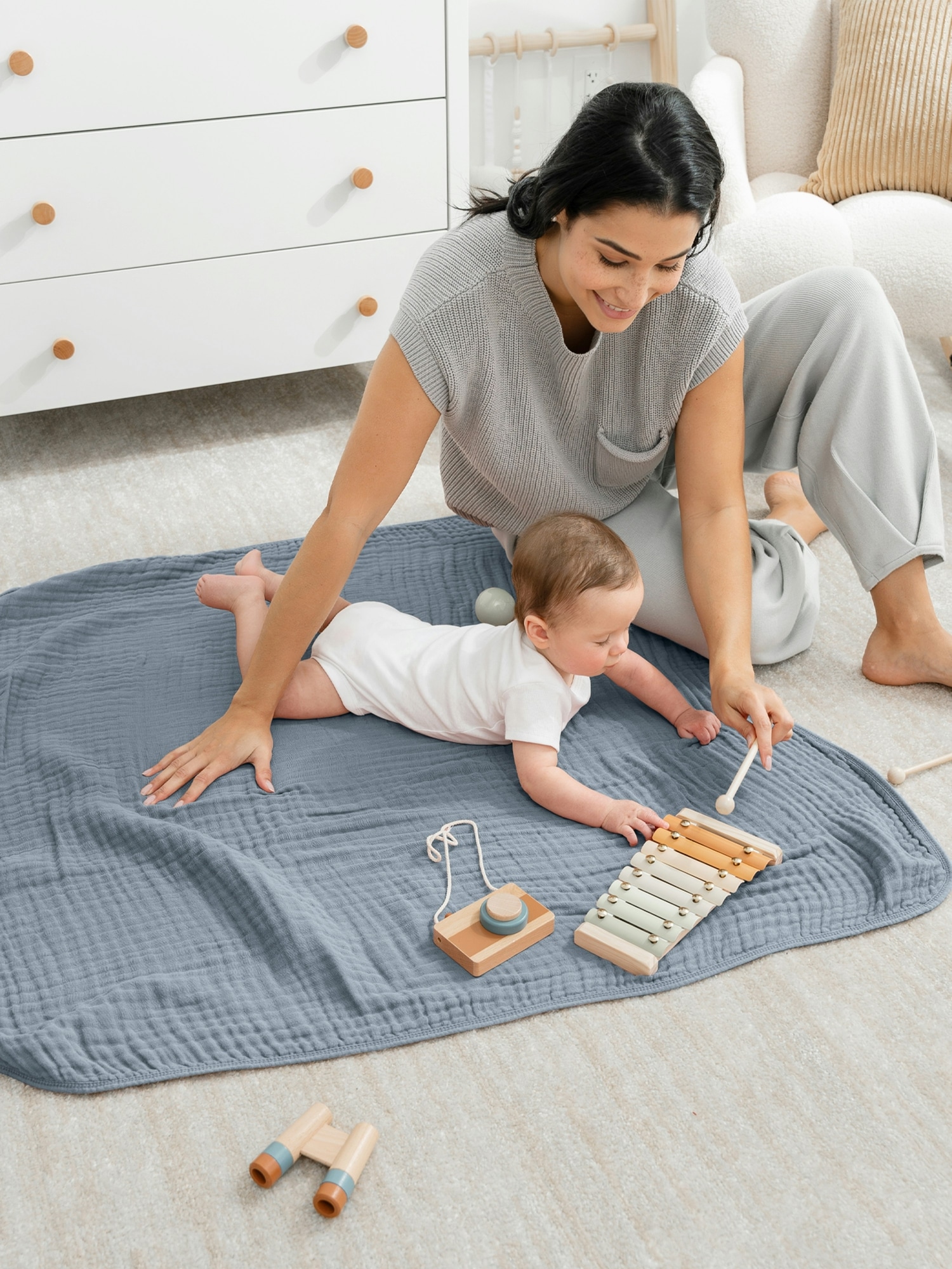 Comfy Cubs Baby Muslin Blanket