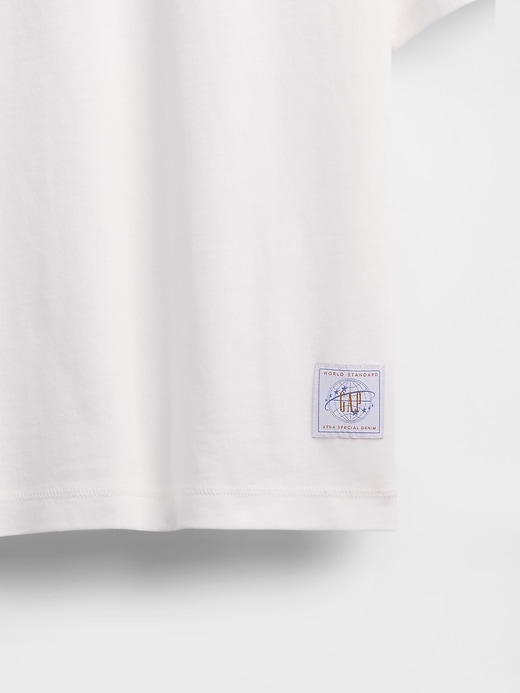 Image number 4 showing, Heavyweight Crop Graphic T-Shirt