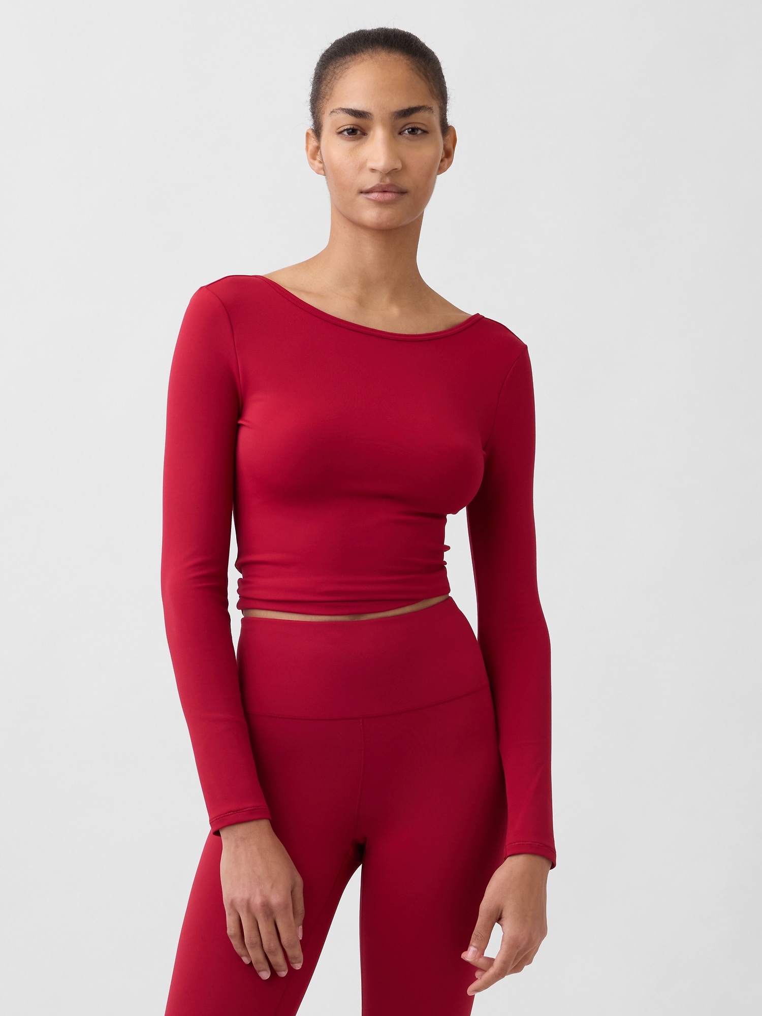 GapFit Smooth Boatneck T-Shirt