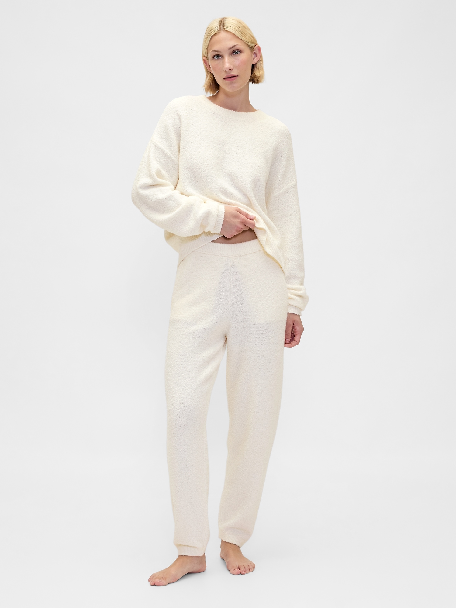 Женские брюки Gap CashSoft Boucle Sweater Joggers, цвет: Слоновая кость бежевый