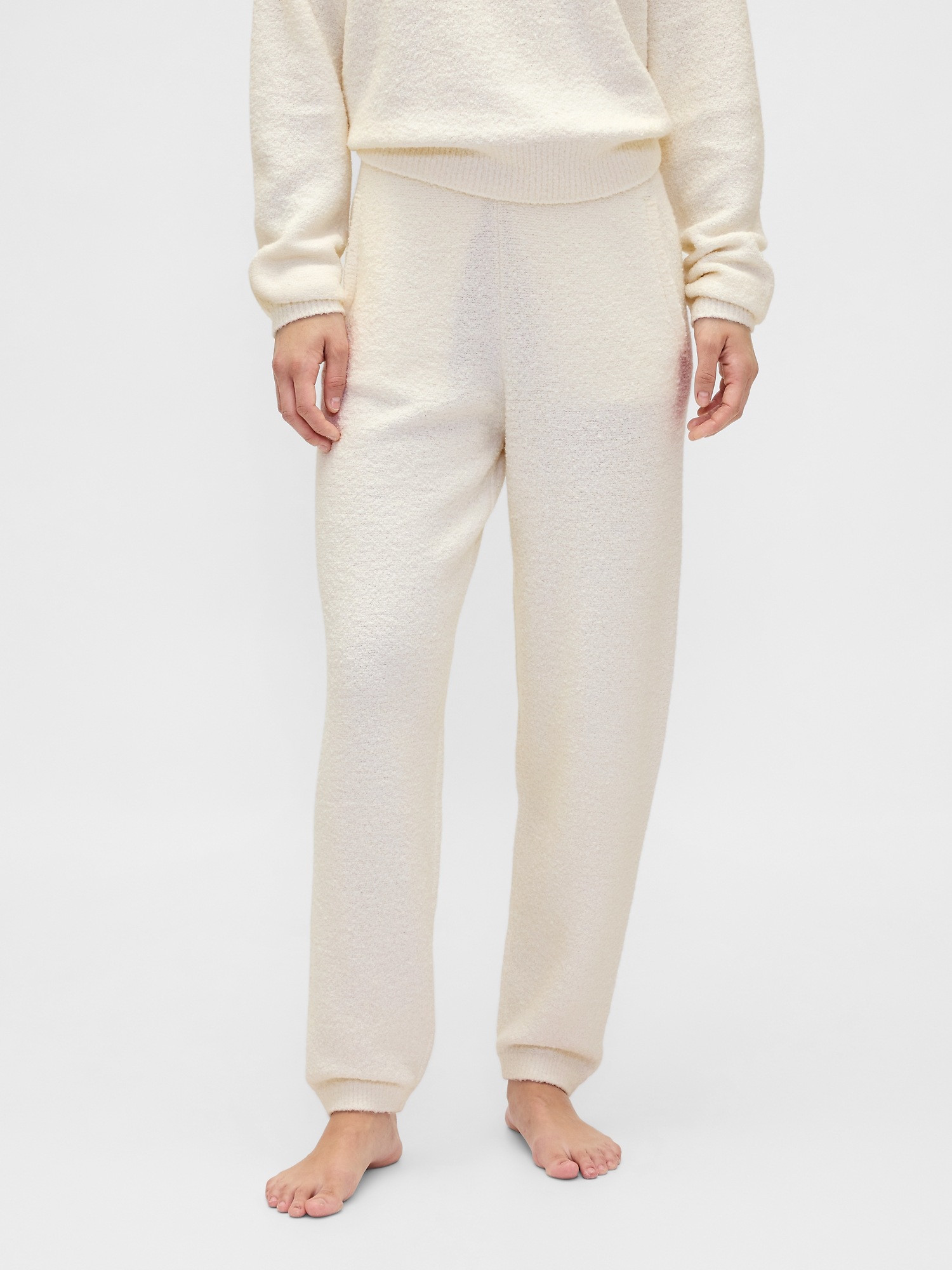 Женские брюки Gap CashSoft Boucle Sweater Joggers, цвет: Слоновая кость бежевый — фото 2