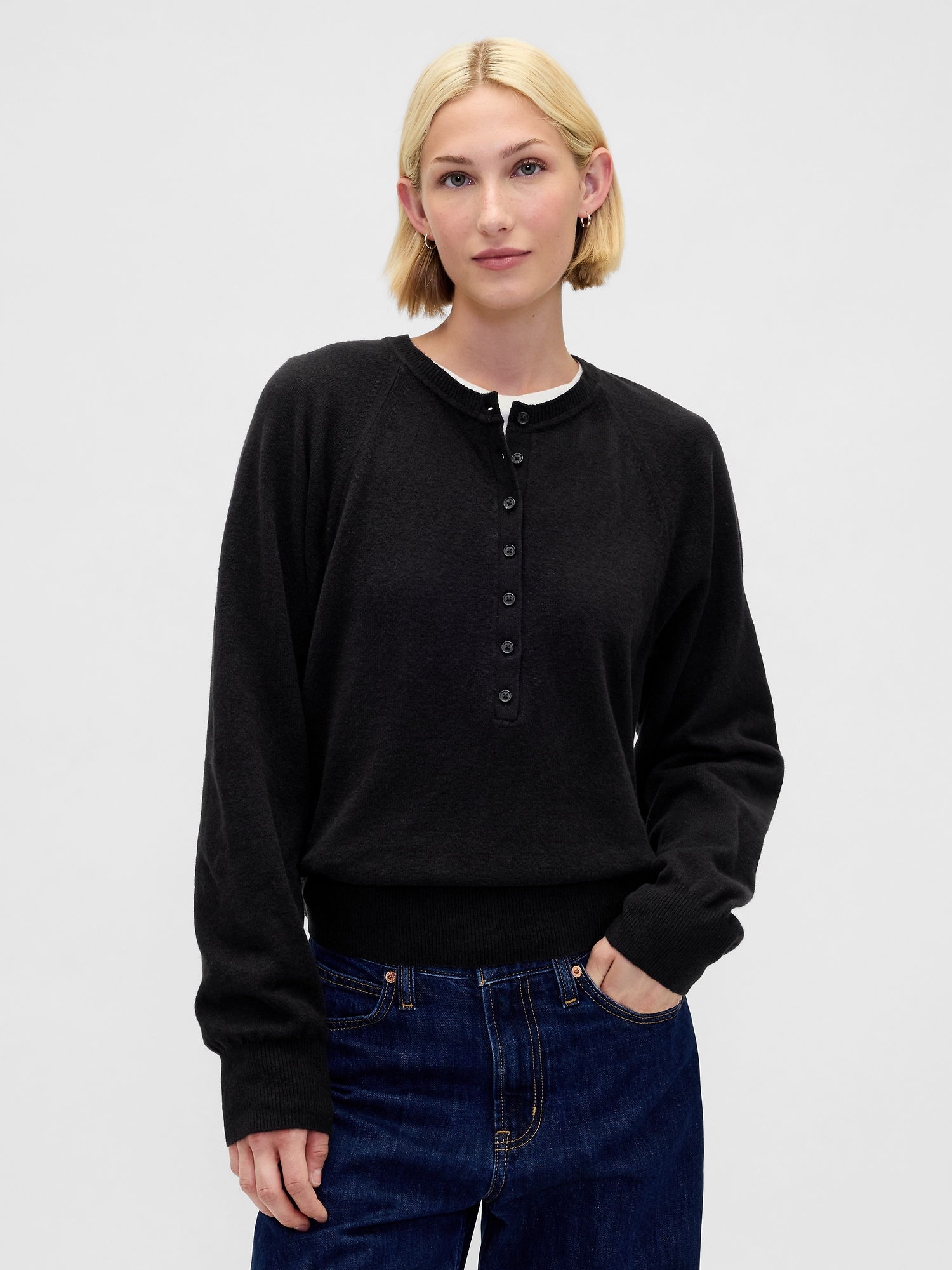 Gap Cashsoft Henley Sweater In Black