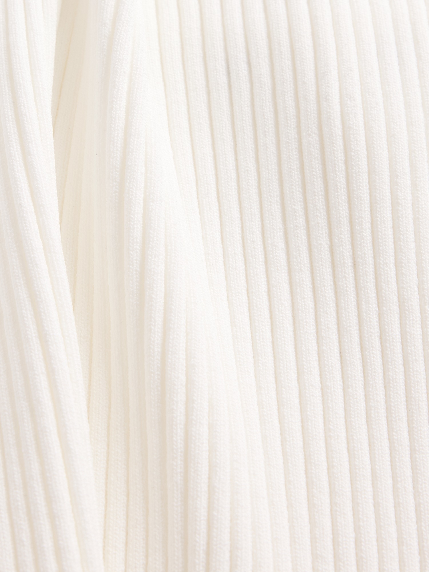Женский свитер Gap Rib Sweater Crop Tank Top, цвет: Молочный белый — фото 5