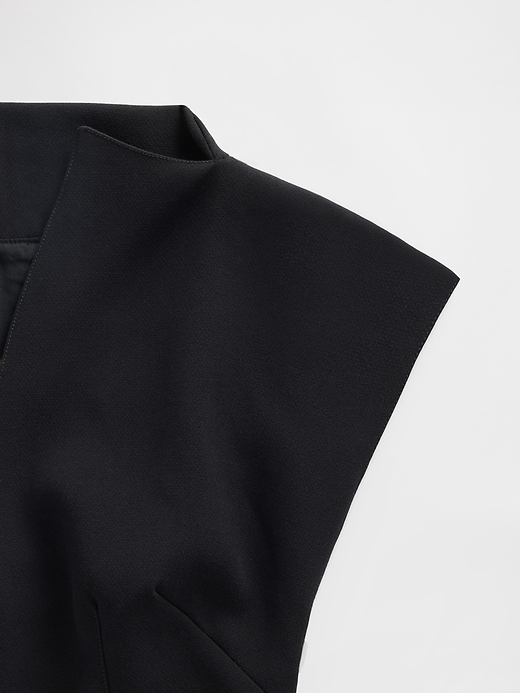 Image number 5 showing, GapStudio Structured Midi Dress