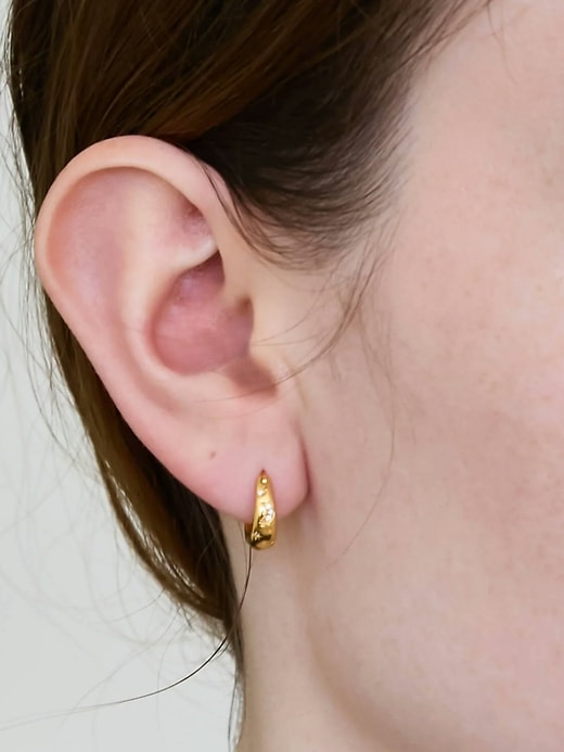 Image number 2 showing, Moon And Star Gold Hoop Earrings