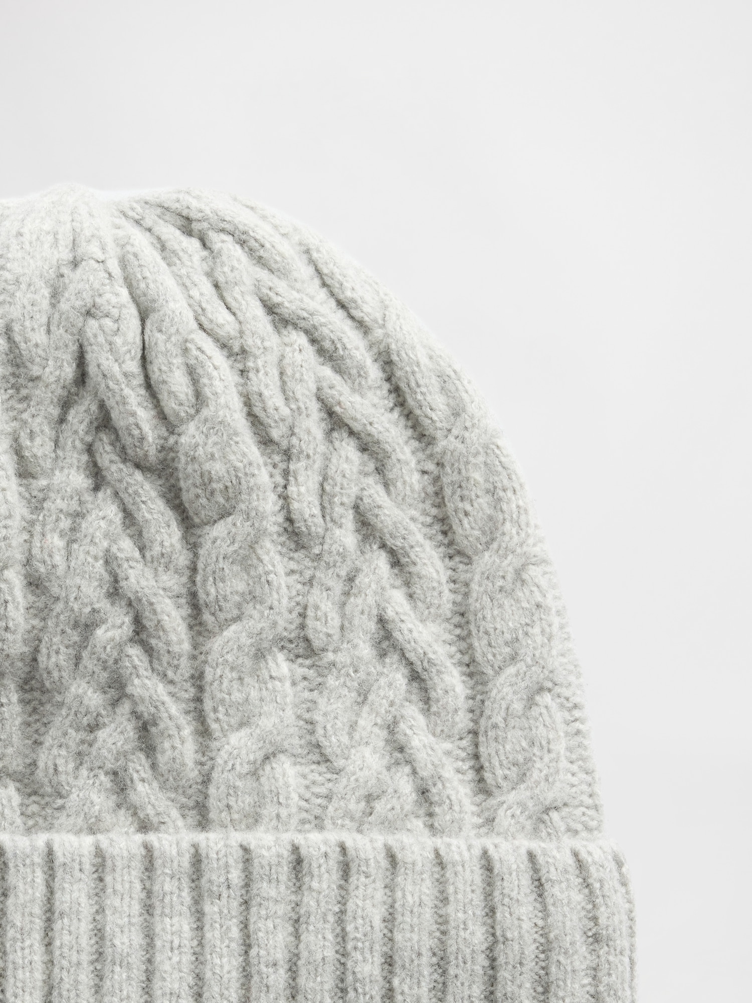 CashSoft Cable-Knit Beanie