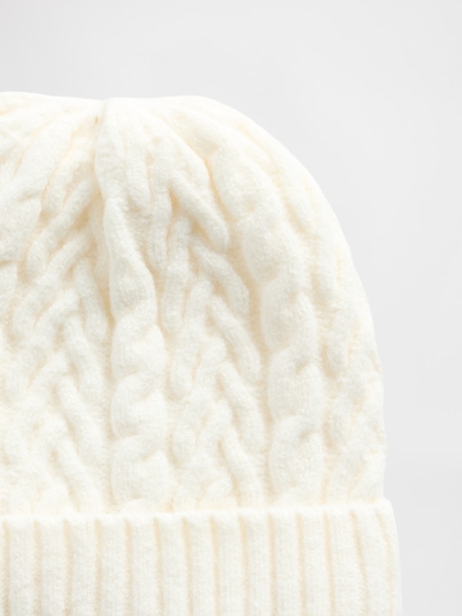 CashSoft Cable-Knit Beanie