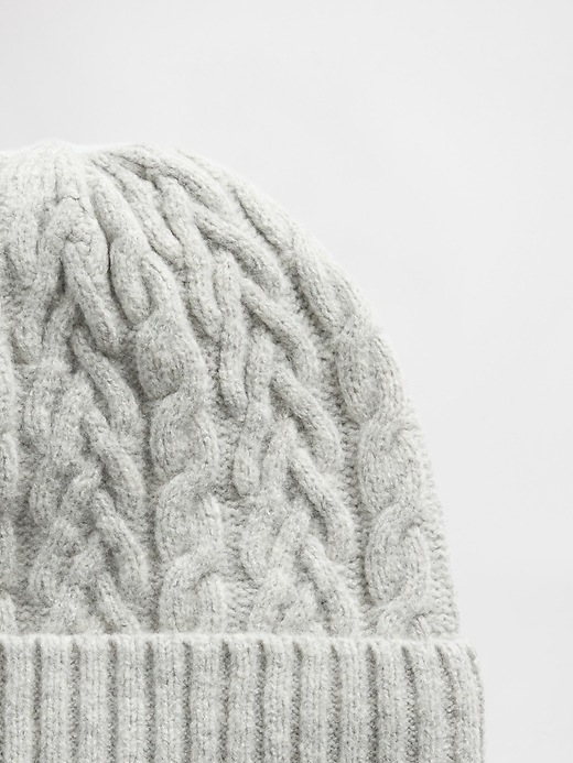 CashSoft Cable-Knit Beanie
