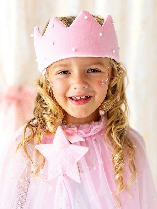 Image number 2 showing, Sweet Wink Pearl Princess Dress Up Kit