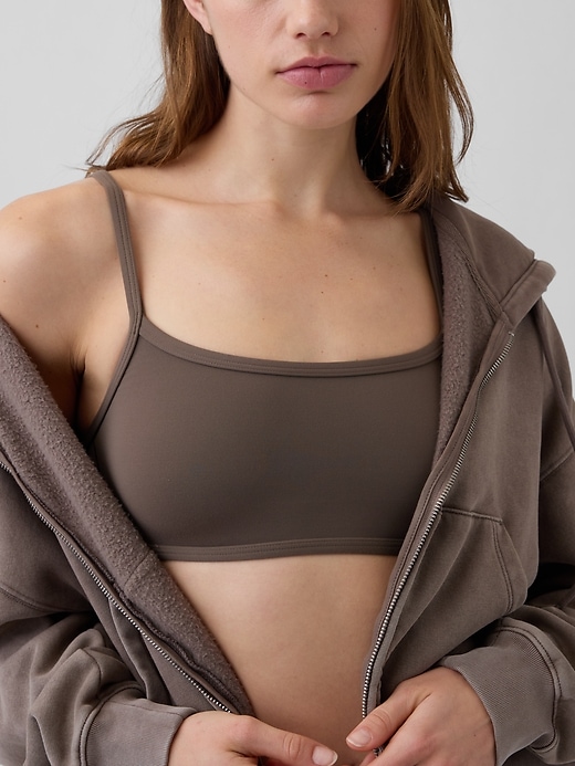 GapFit Smooth Sports Bra