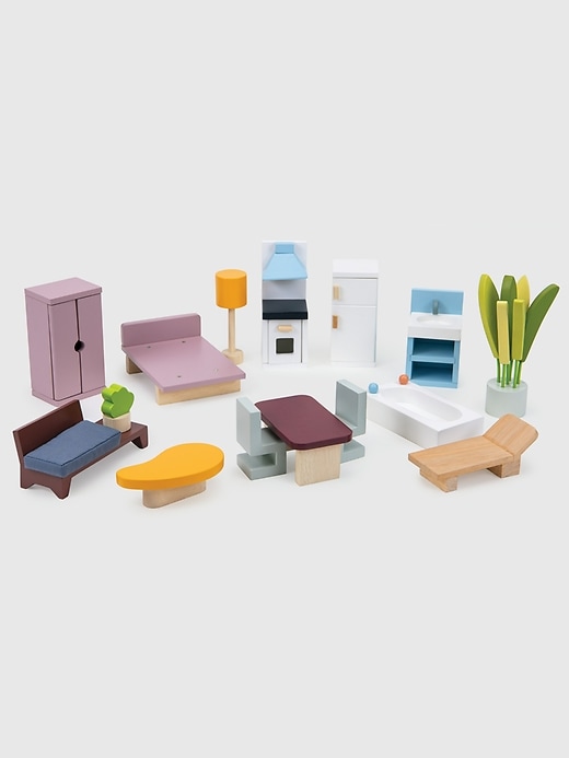 Image number 4 showing, Cedar Chalet Doll House