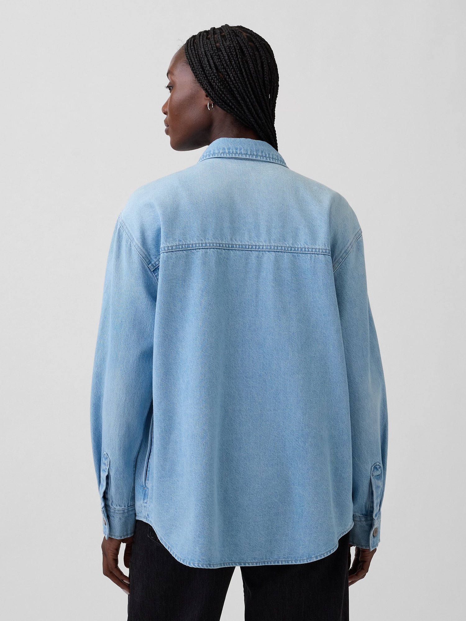 Женская куртка Gap Denim Western Shirt Jacket, цвет: Светлая варка — фото 3