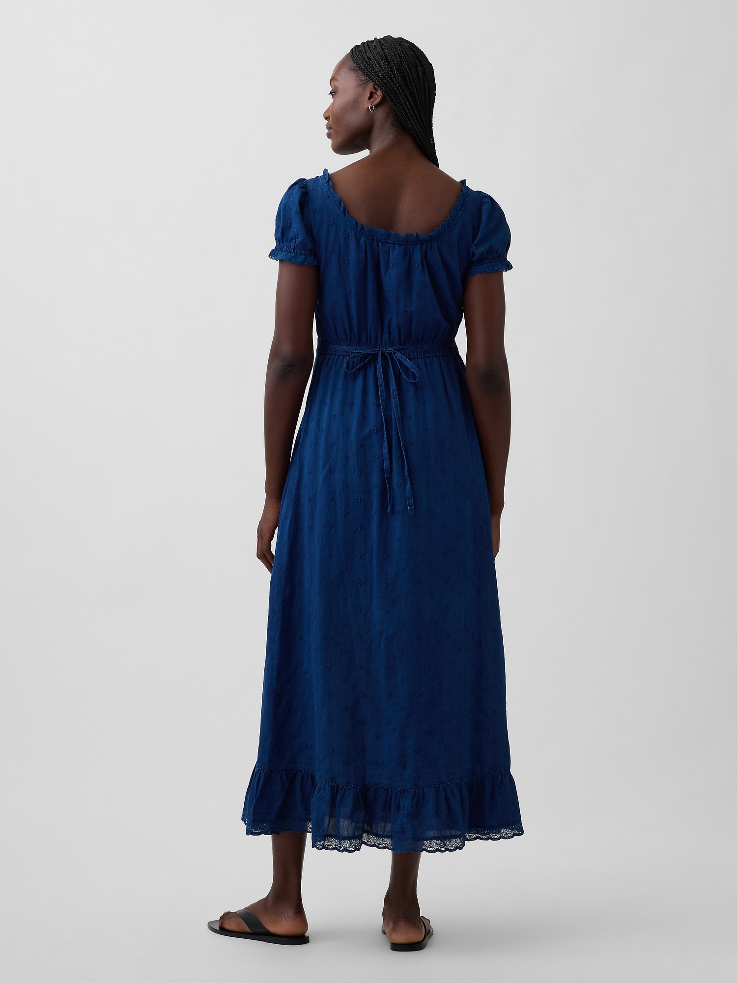 Женское платье Gap Embroidered Puff-Sleeve Maxi, цвет: Средний индиго — фото 2