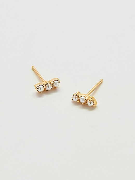 Image number 5 showing, Admiral Row Gold Pearl Bar Earrings