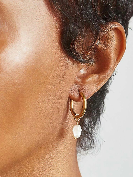 Image number 2 showing, Admiral Row Gold Single Pearl Huggie Earrings