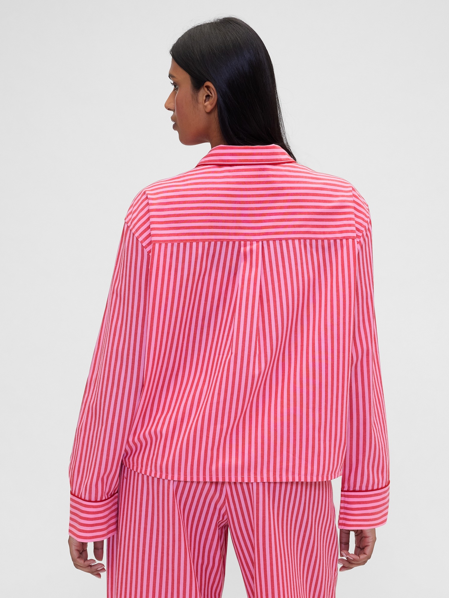 Женская рубашка Gap × Summer Fridays Relaxed Poplin Stripe PJ, цвет: Полосатый красный — фото 3
