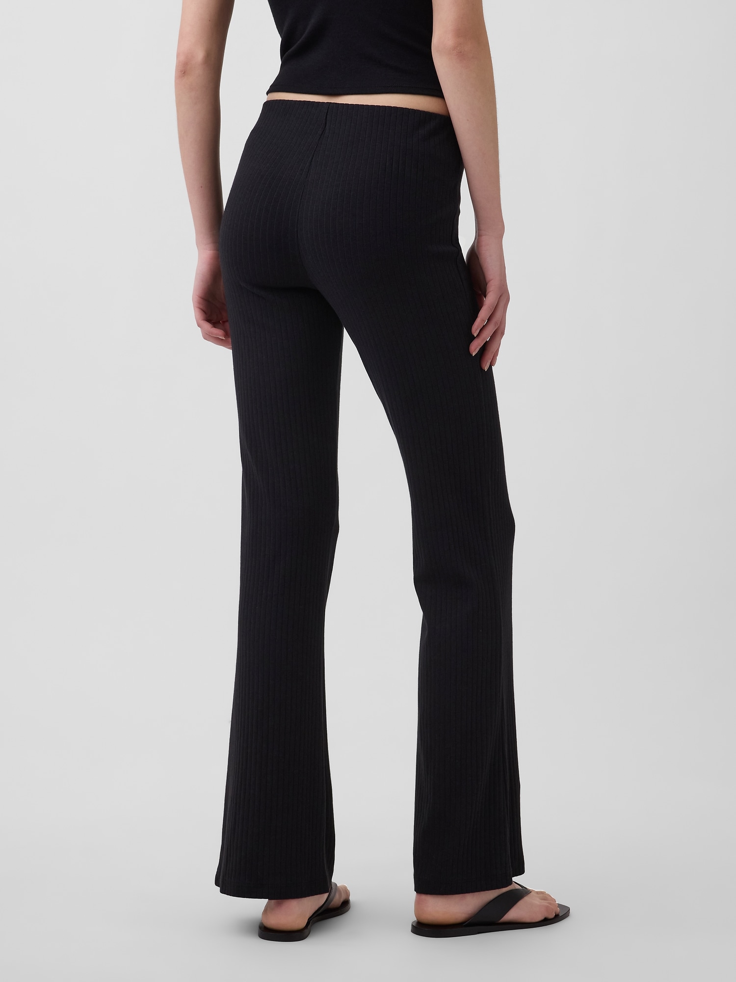 Женские брюки Gap Modern Wide Rib Flare, цвет: Чёрный — фото 4