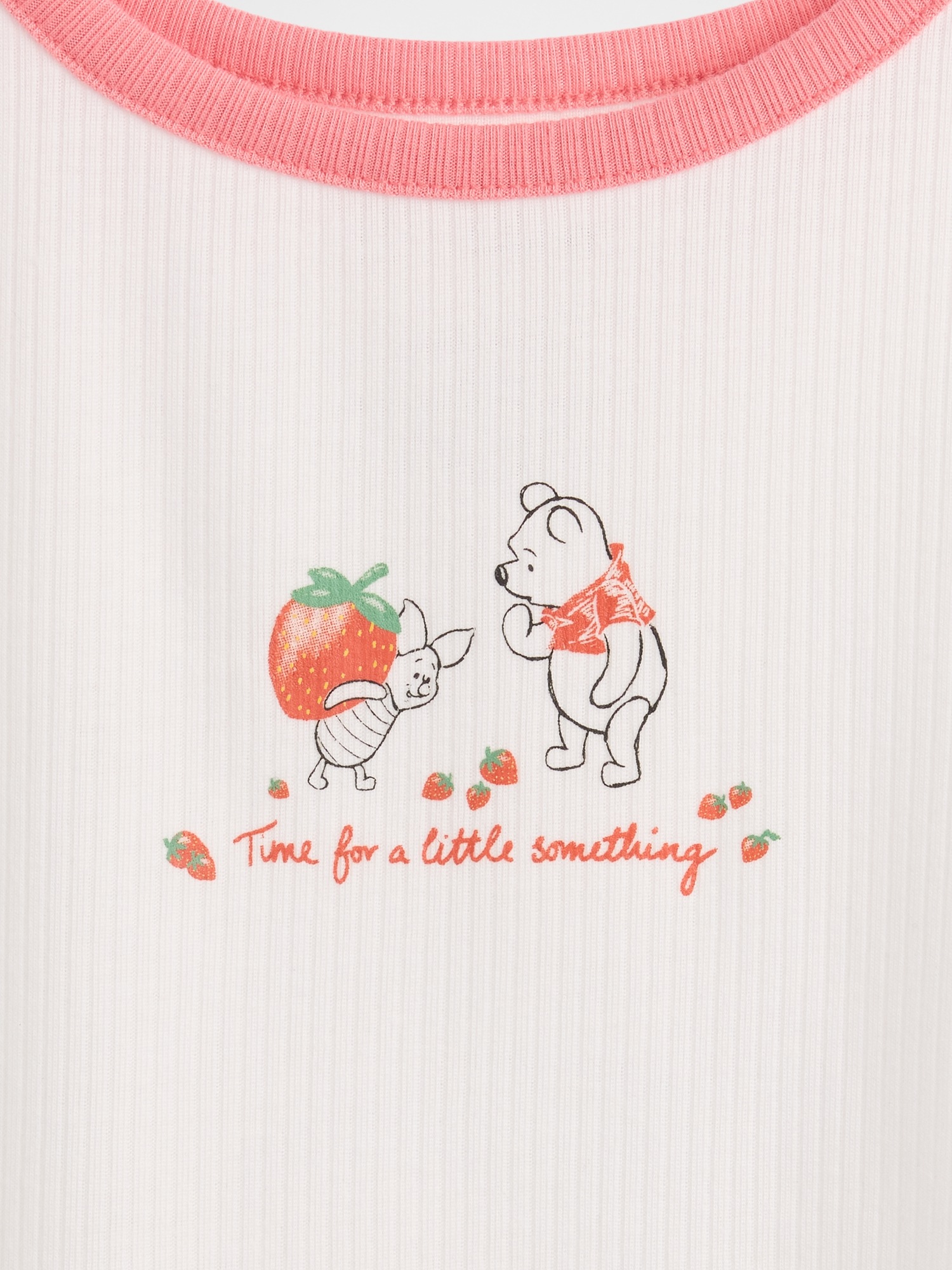 Детская пижама Gap Winnie The Pooh в рубчик из переработанных материалов: футболка и шорты, цвет: Молочный белый — фото 4