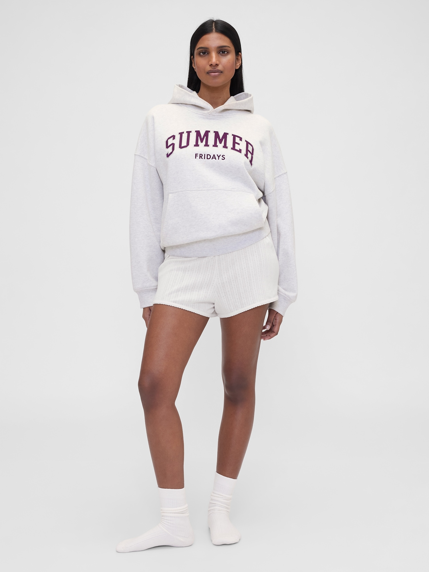 Женское худи Gap × Summer Fridays Heavyweight Oversized Logo, цвет: Бледный меланжевый серый — фото 3