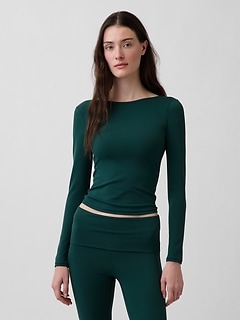 GapFit Smooth Boatneck T-Shirt