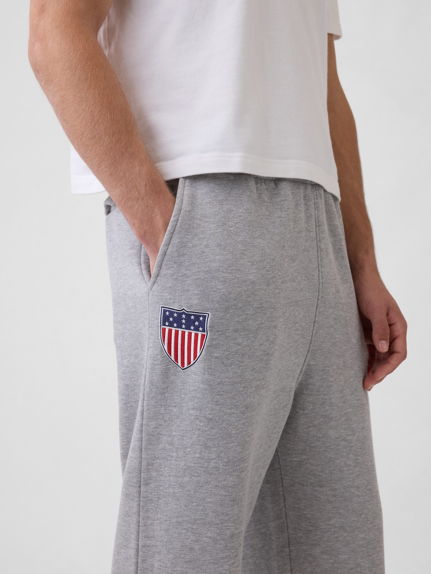 Мужские брюки Gap Adult Team USA Heavyweight Sweatpants — фото 4